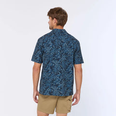 Men's Breezeshooter Camp Collar Untucked Shirt